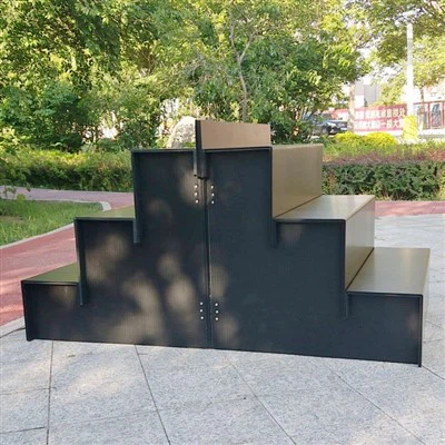 Loj Paj lauj kaub khib zaub Stand