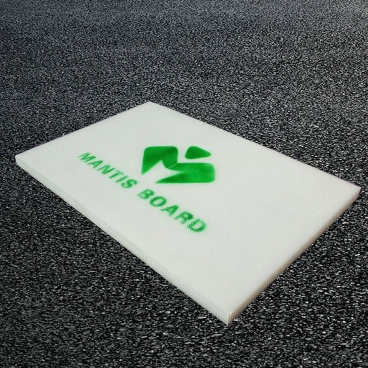 Quiet Operation Waterjet Cutting Bricks